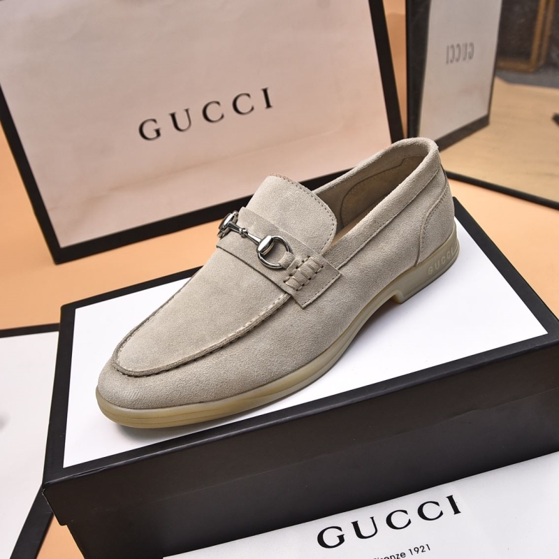 G*u*i leather shoes